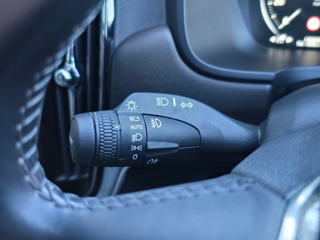 Used Volvo V90 Cross Country 2017 for sale - 77038349: Photo 27