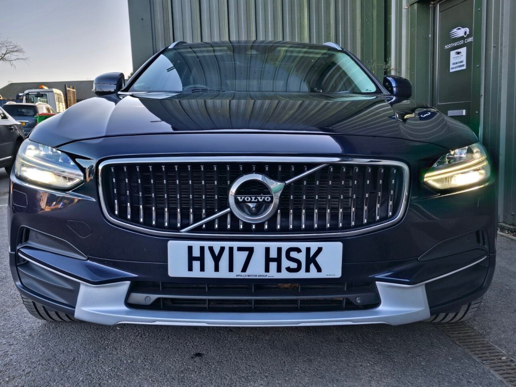 Used Volvo V90 Cross Country 2017 for sale - 77038349: Photo 4