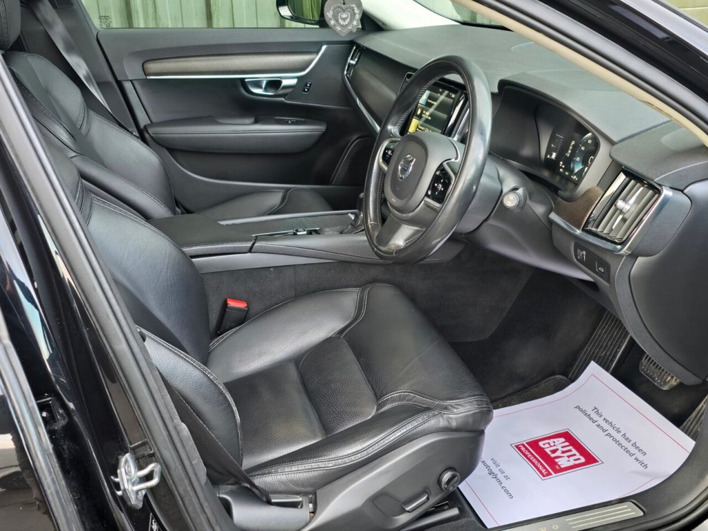 Used Volvo V90 Cross Country 2017 for sale - 77372877: Photo 17