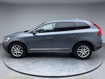 Used Volvo XC60 2017 for sale - 77855467: Photo