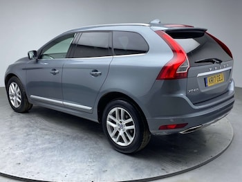 Used Volvo XC60 2017 for sale - 77855467: Photo