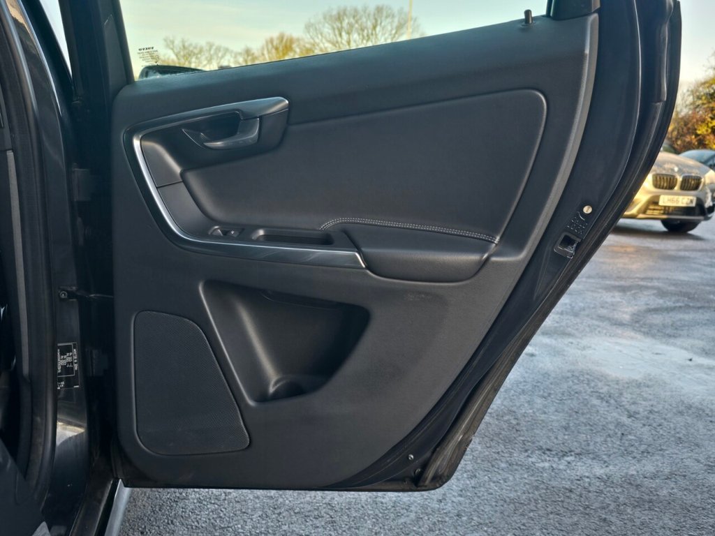 Used Volvo XC60 2016 for sale - 77161855: Photo 21