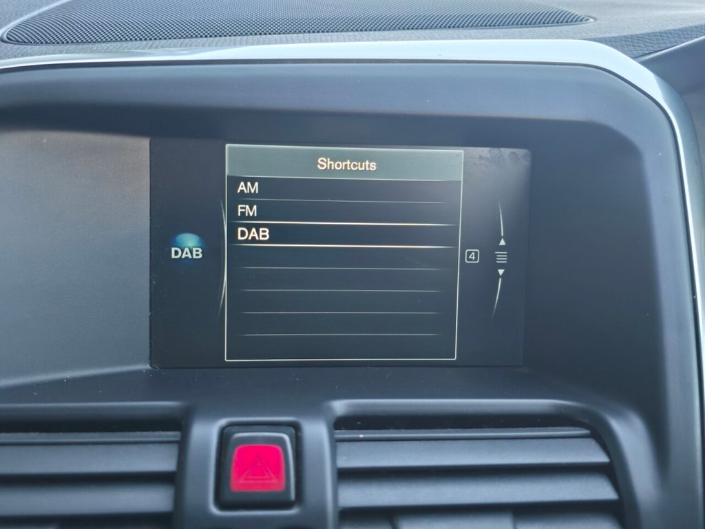 Used Volvo XC60 2016 for sale - 77161855: Photo 31