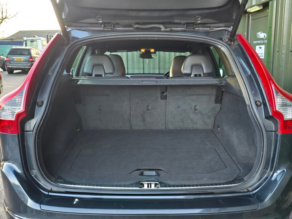 Used Volvo XC60 2016 for sale - 77161855: Photo 9