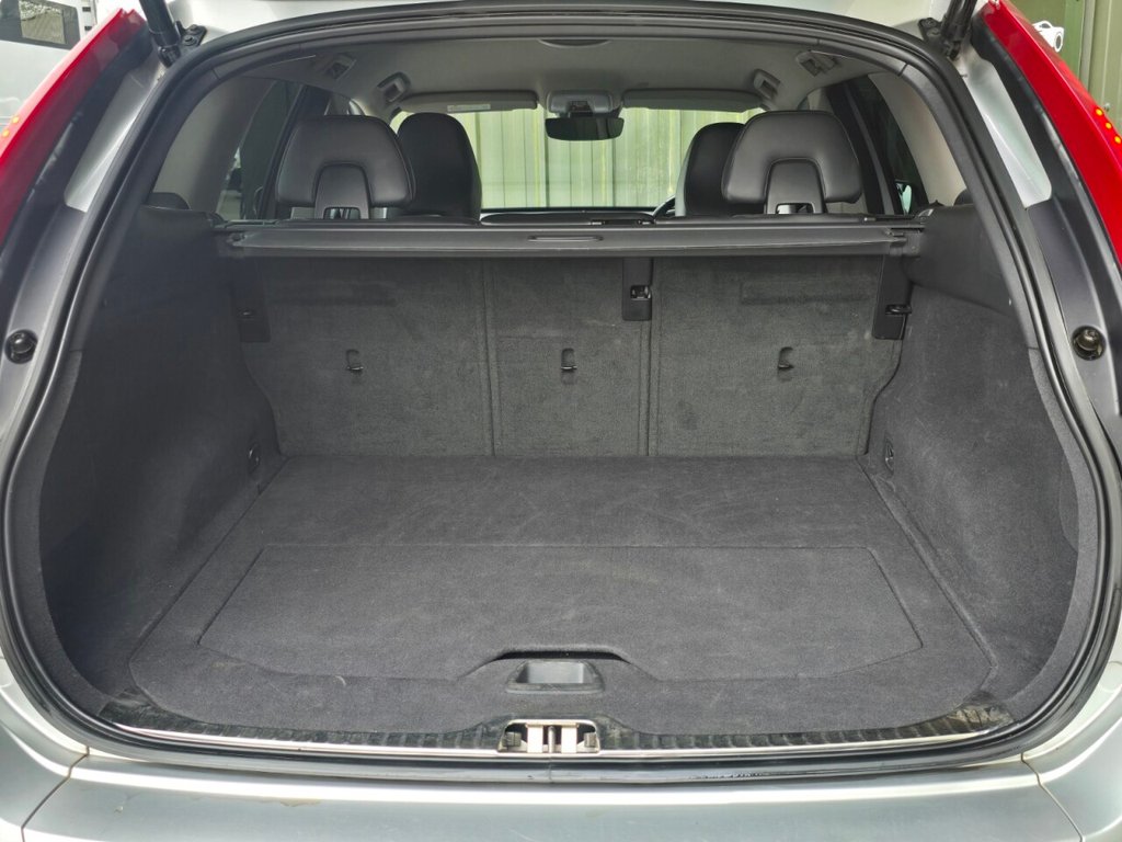 Used Volvo XC60 2017 for sale - 78097127: Photo 10