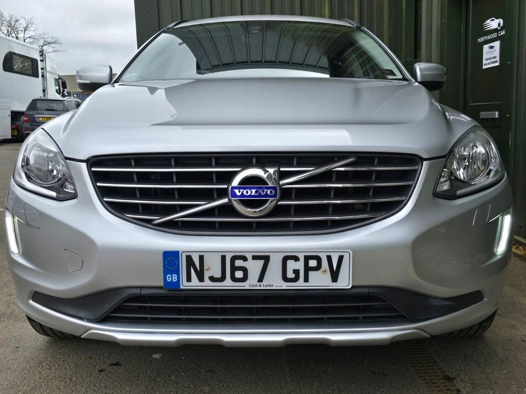 Used Volvo XC60 2017 for sale - 78097127: Photo 4