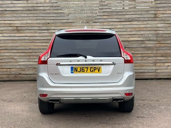 Used Volvo XC60 2017 for sale - 78097127: Photo