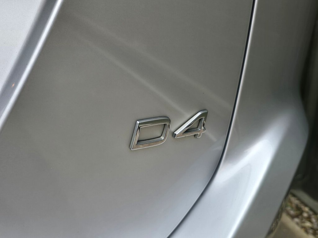 Used Volvo XC60 2017 for sale - 78097127: Photo 9