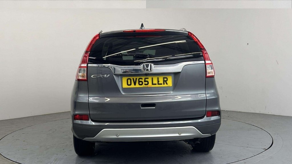 Used Honda CR-V 2015 for sale - 76950656: Photo 4