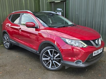 Used Nissan Qashqai 2016 for sale - 76010268: Photo