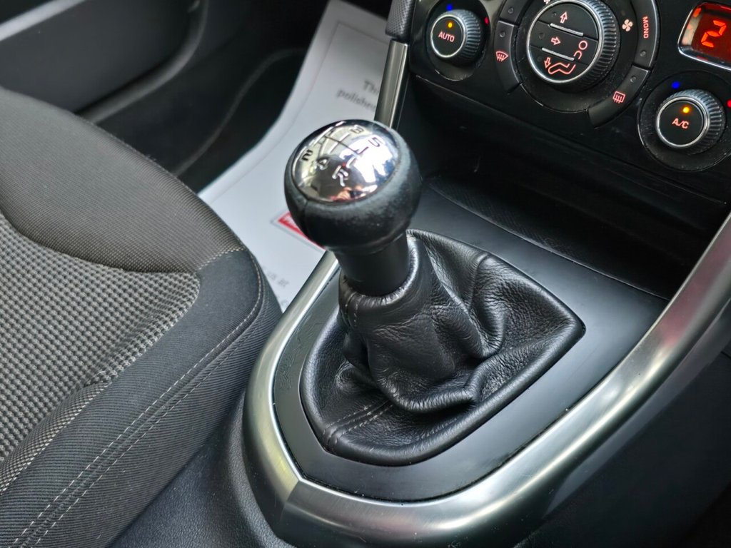 Used Peugeot 308 2014 for sale - 76923718: Photo 25