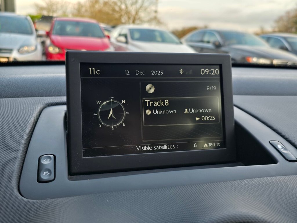 Used Peugeot 308 2014 for sale - 76923718: Photo 27