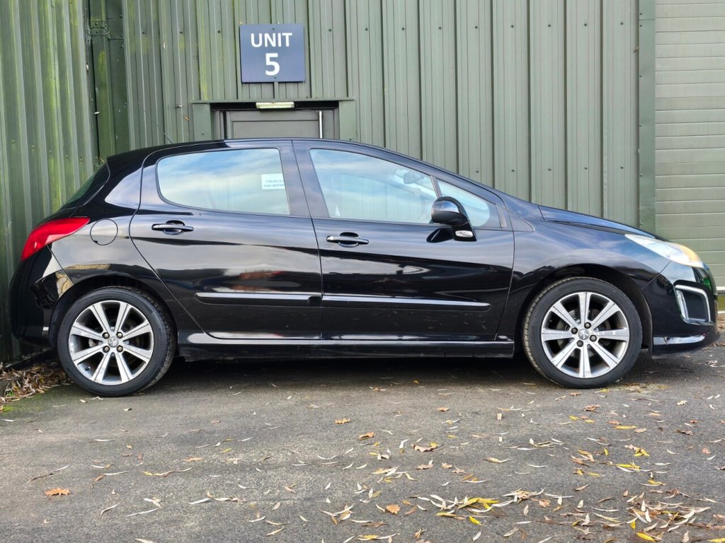 Used Peugeot 308 2014 for sale - 76923718: Photo 3
