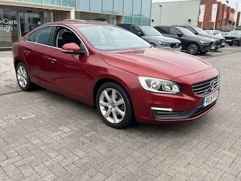 2015 (15) - 2.0 D4 SE Nav Saloon 4dr Diesel Manual Euro 6 (s/s) (190 ps)