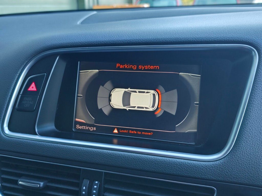 Used Audi Q5 2011 for sale - 76631812: Photo 28