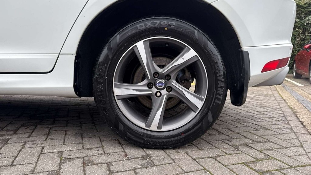 Used Volvo XC60 2015 for sale - 77067560: Photo 10