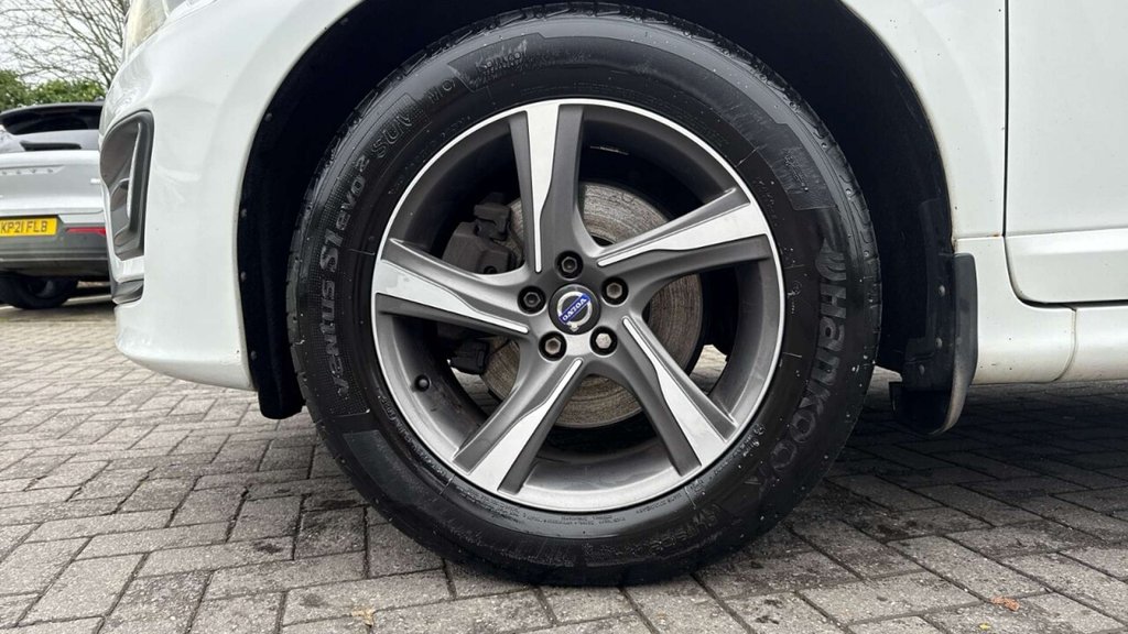 Used Volvo XC60 2015 for sale - 77067560: Photo 11