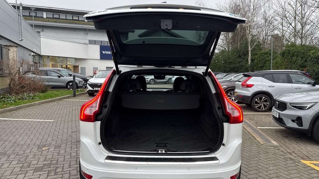 Used Volvo XC60 2015 for sale - 77067560: Photo 15