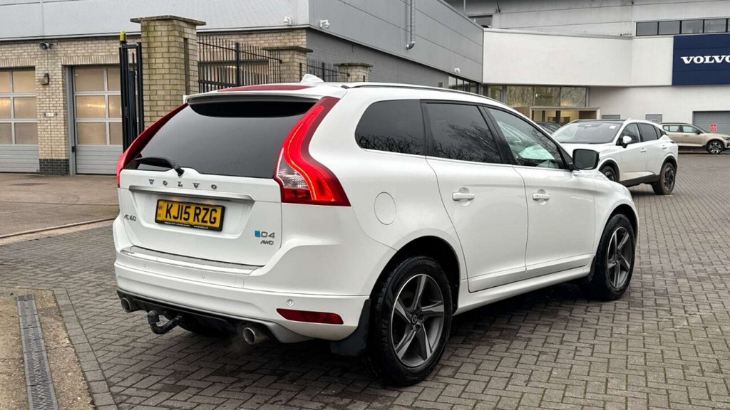 Used Volvo XC60 2015 for sale - 77067560: Photo 3
