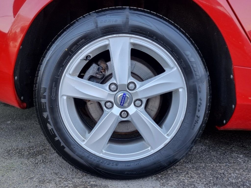 Used Volvo V40 2013 for sale - 76092873: Photo 10