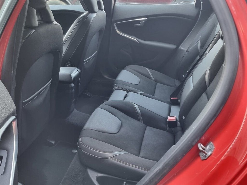 Used Volvo V40 2013 for sale - 76092873: Photo 19