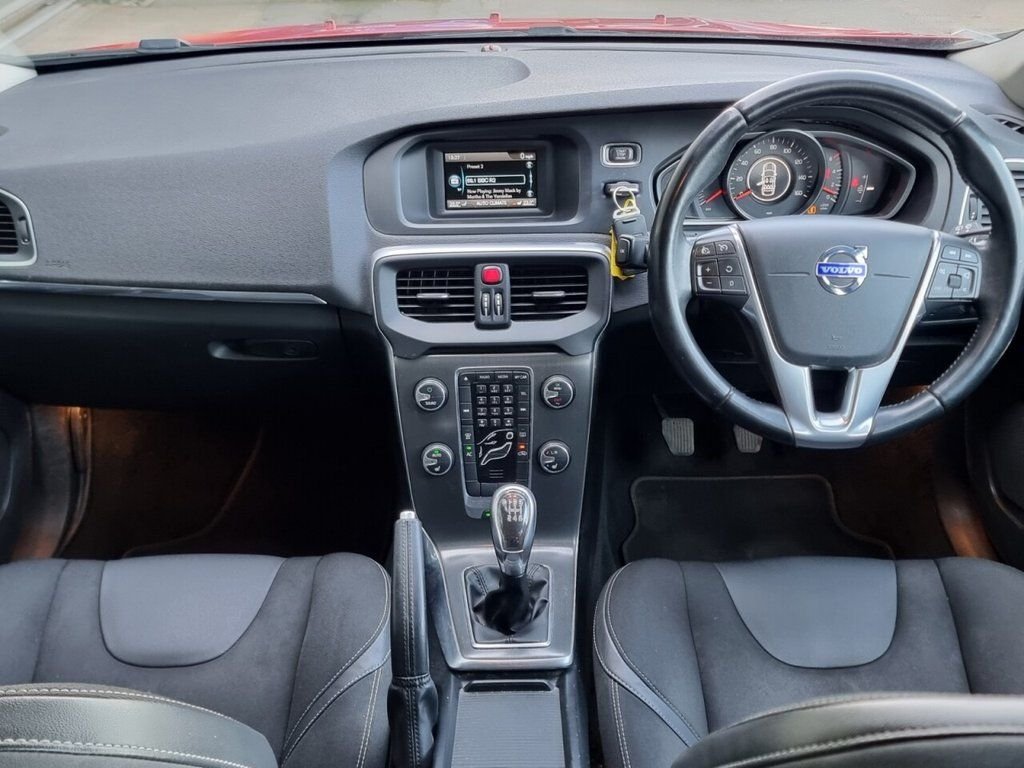 Used Volvo V40 2013 for sale - 76092873: Photo 21