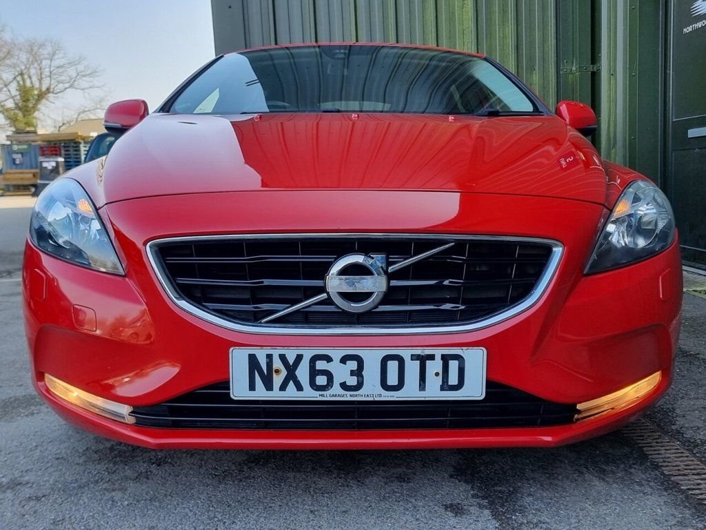 Used Volvo V40 2013 for sale - 76092873: Photo 4