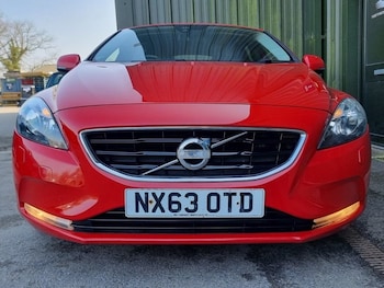 Used Volvo V40 2013 for sale - 76092873: Photo 4