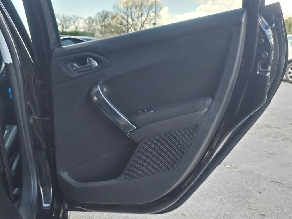 Used Peugeot 2008 2018 for sale - 77893731: Photo 19