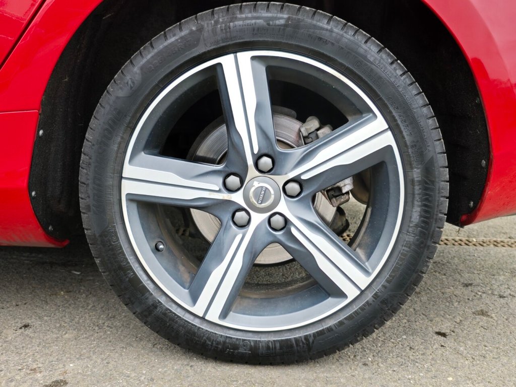 Used Volvo V40 2017 for sale - 77594115: Photo 12