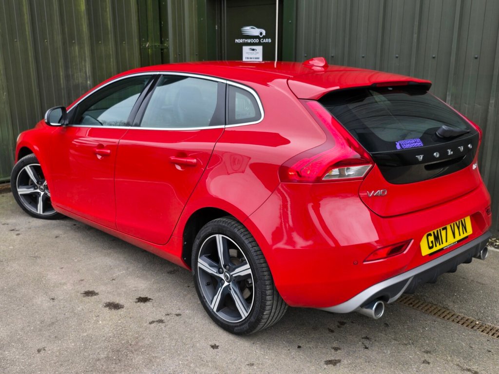 Used Volvo V40 2017 for sale - 77594115: Photo 2