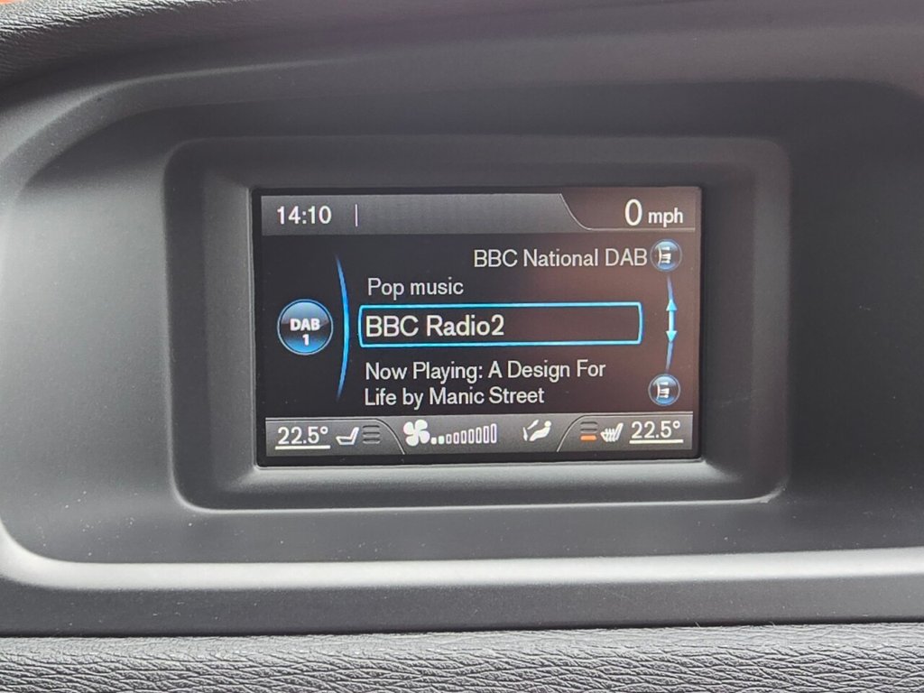 Used Volvo V40 2017 for sale - 77594115: Photo 29