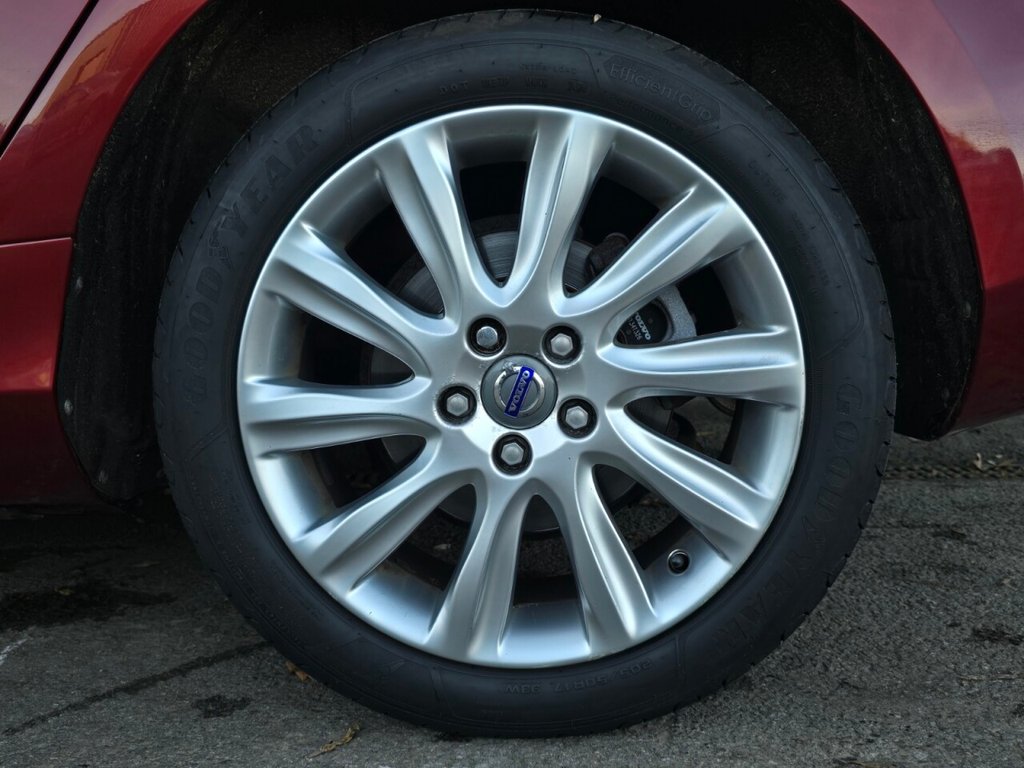 Used Volvo V40 2013 for sale - 76900785: Photo 10