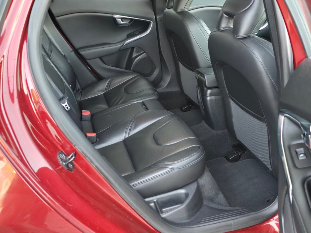 Used Volvo V40 2013 for sale - 76900785: Photo 18