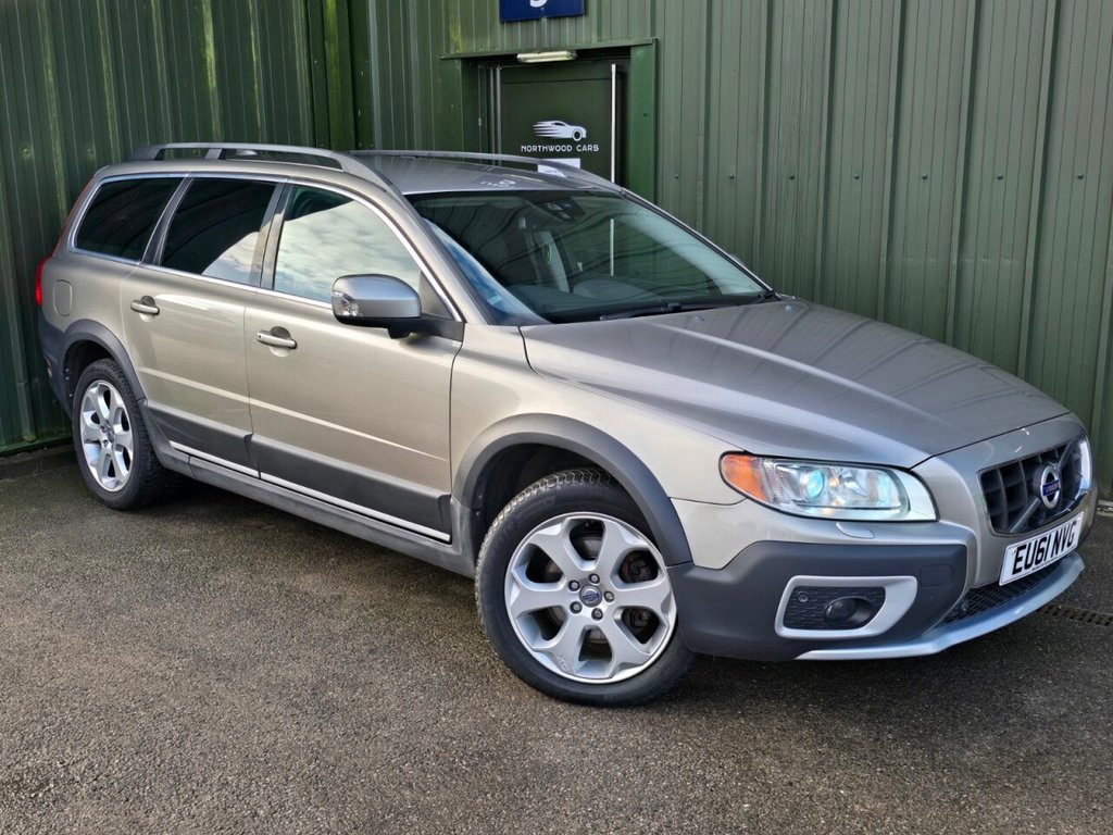 Used Volvo XC70 2011 for sale - 77512510: Photo 14