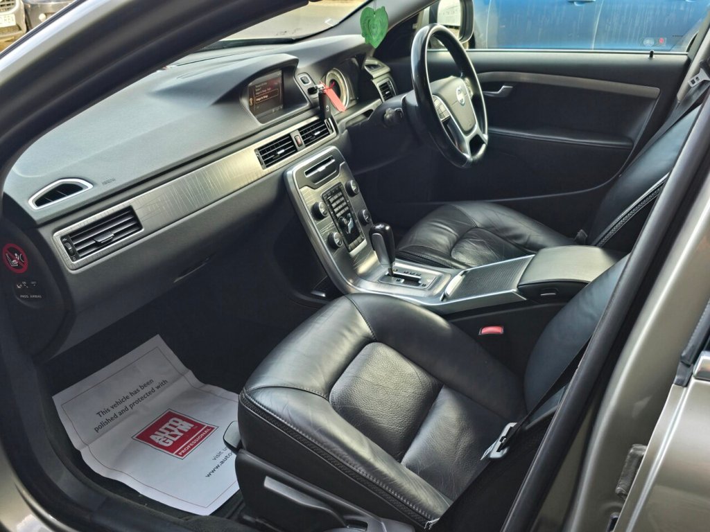 Used Volvo XC70 2011 for sale - 77512510: Photo 31