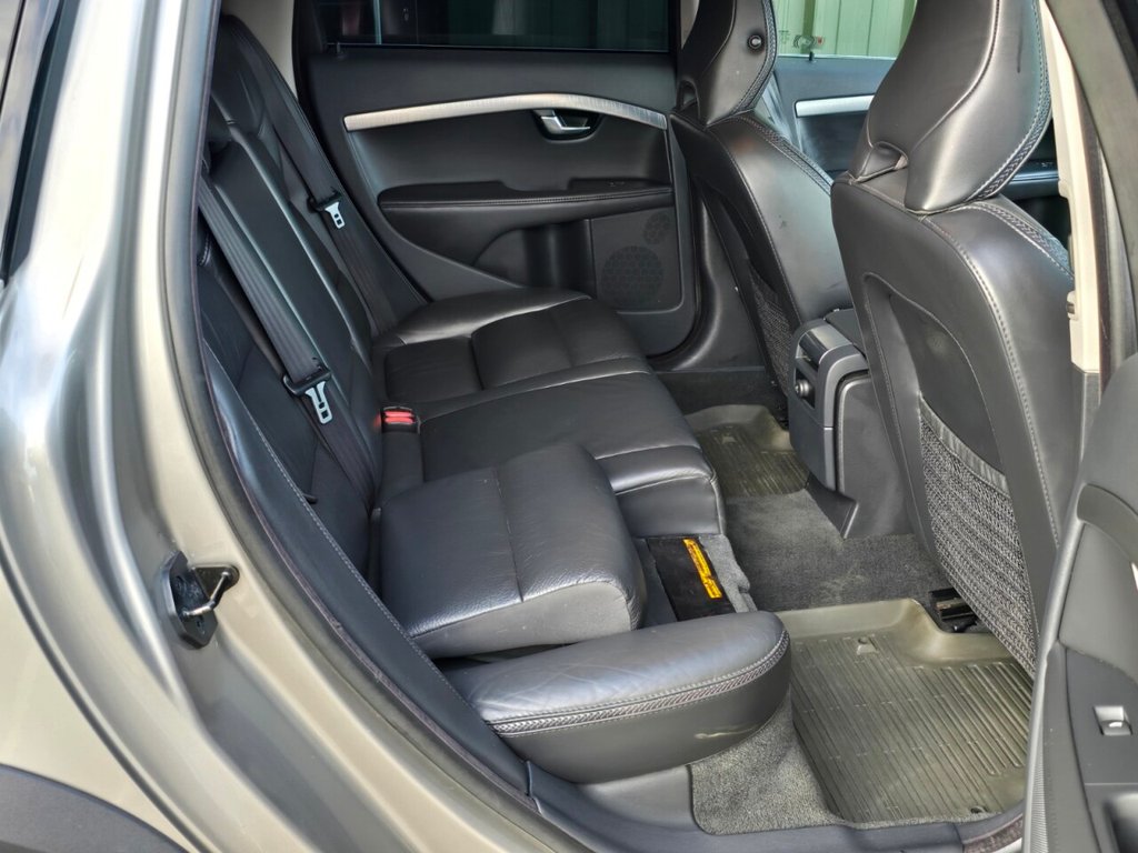 Used Volvo XC70 2011 for sale - 77512510: Photo 34