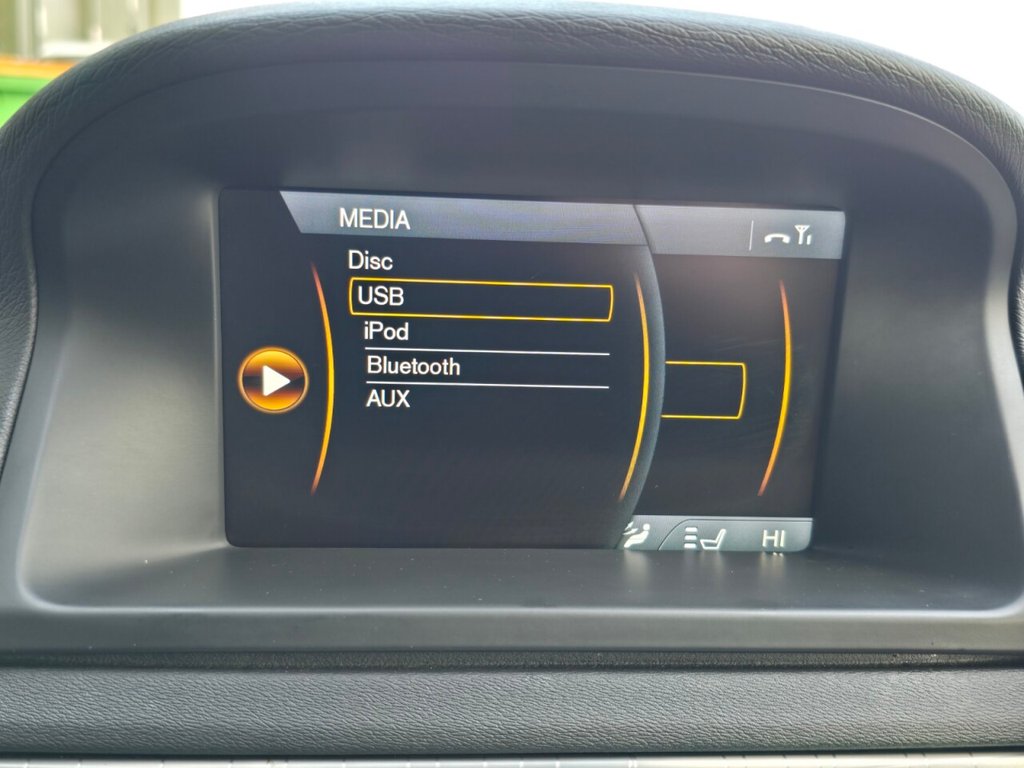 Used Volvo XC70 2011 for sale - 77512510: Photo 48