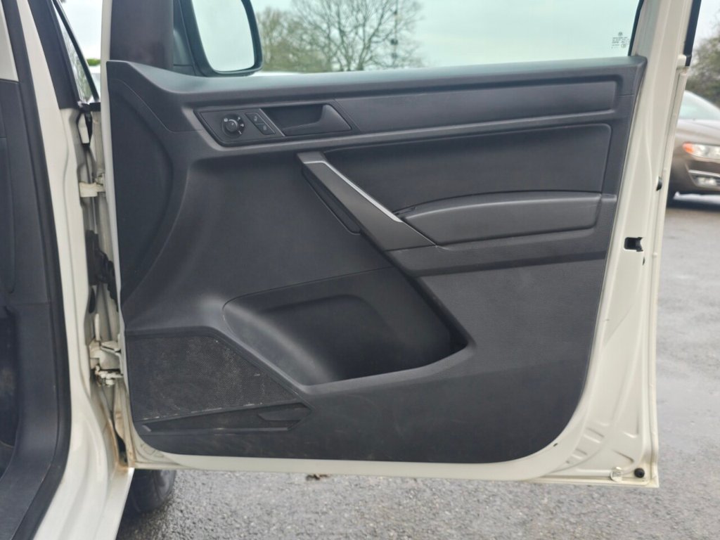 Used Volkswagen Caddy 2016 for sale - 77239329: Photo 15