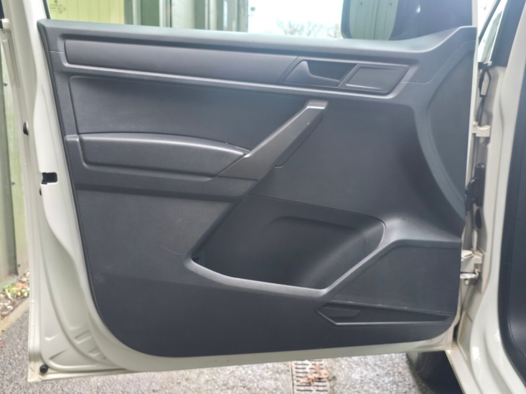 Used Volkswagen Caddy 2016 for sale - 77239329: Photo 17