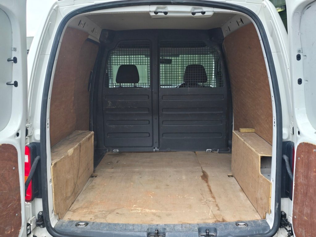 Used Volkswagen Caddy 2016 for sale - 77239329: Photo 9