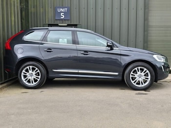Used Volvo XC60 2015 for sale - 79196935: Photo