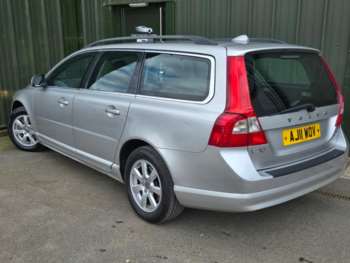 Used Volvo V70 2011 for sale - 74639201: Photo