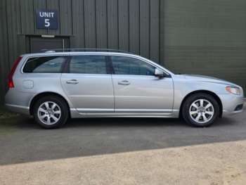 Used Volvo V70 2011 for sale - 74639201: Photo
