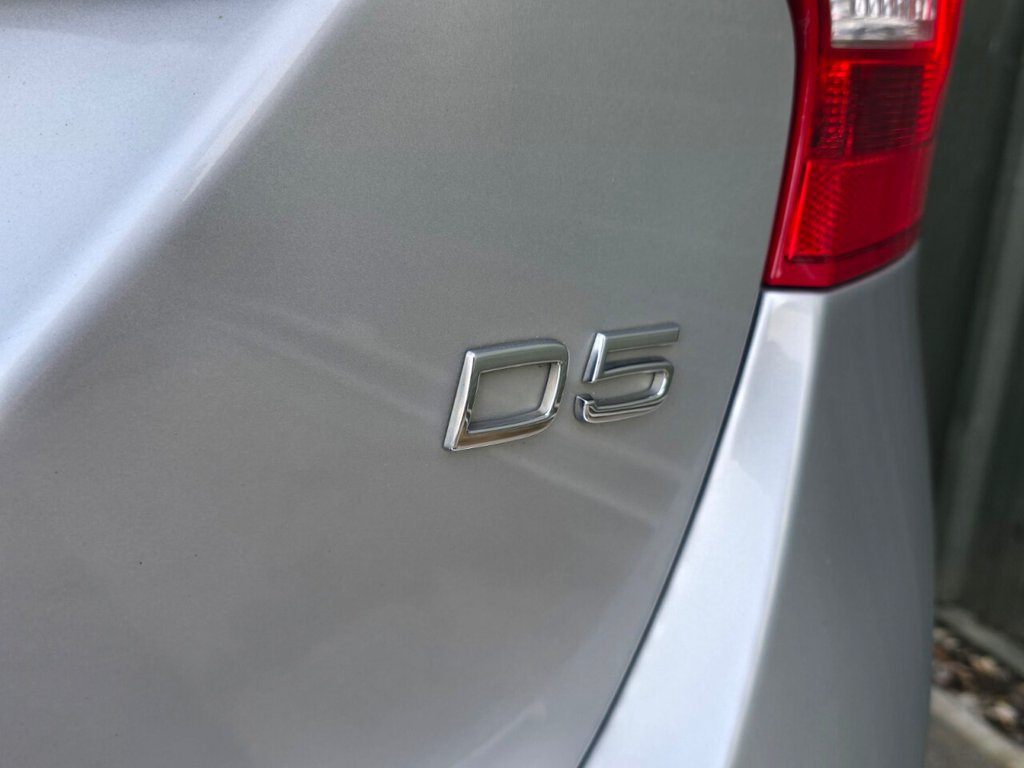 Used Volvo V60 2013 for sale - 77075470: Photo 10