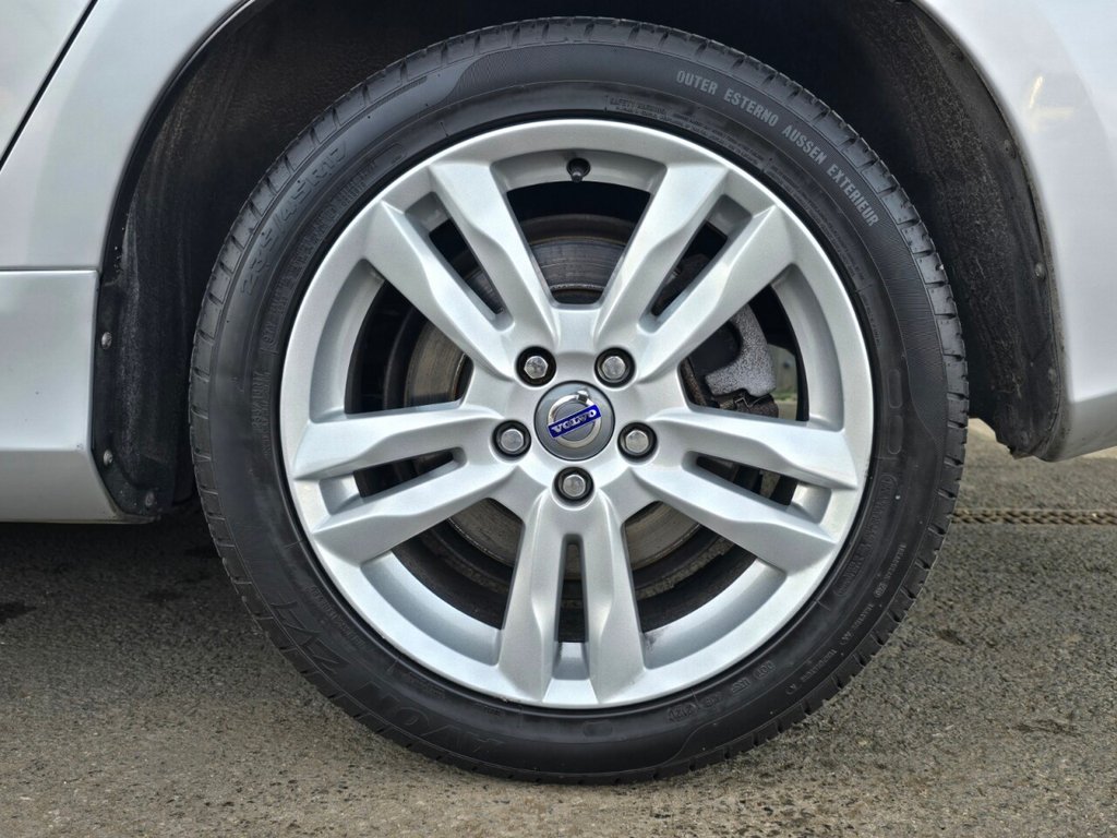 Used Volvo V60 2013 for sale - 77075470: Photo 12