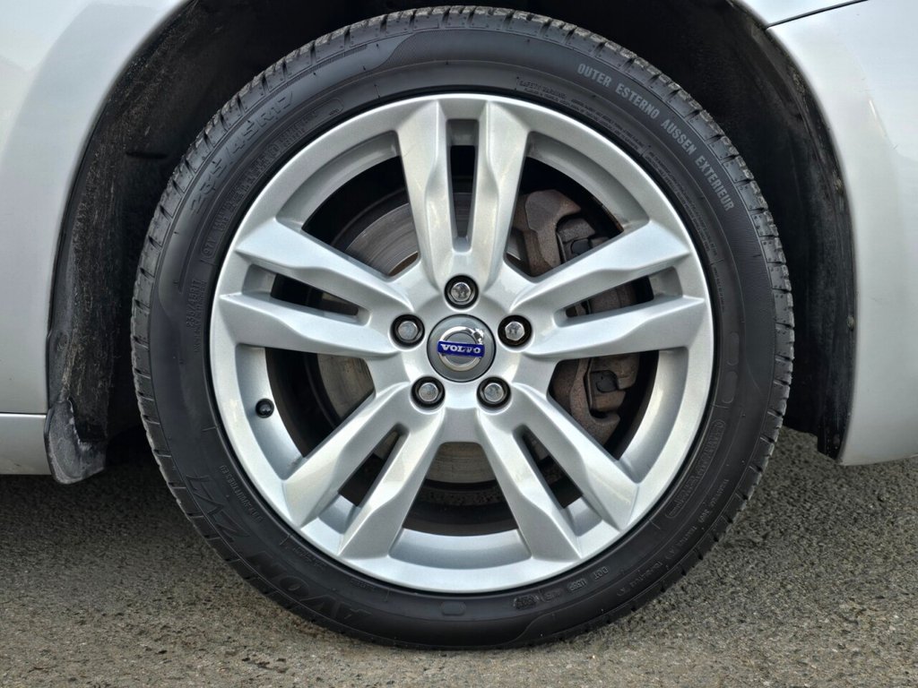 Used Volvo V60 2013 for sale - 77075470: Photo 15