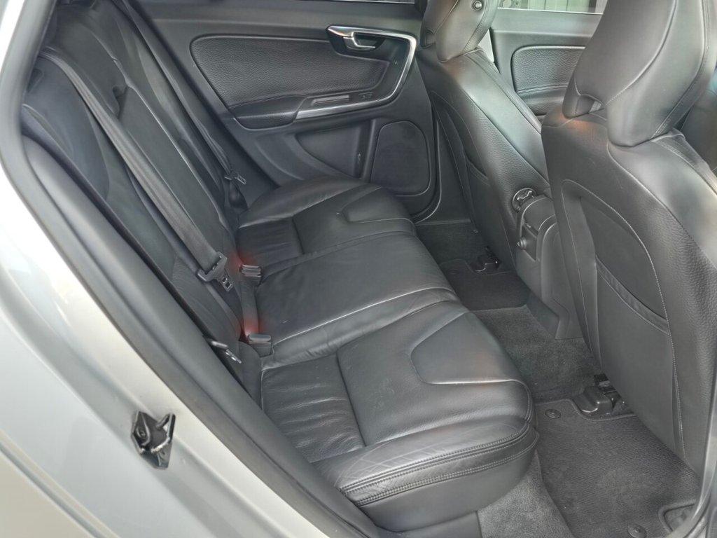 Used Volvo V60 2013 for sale - 77075470: Photo 19