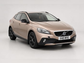 Used Volvo V40 2013 for sale - 79550917: Photo