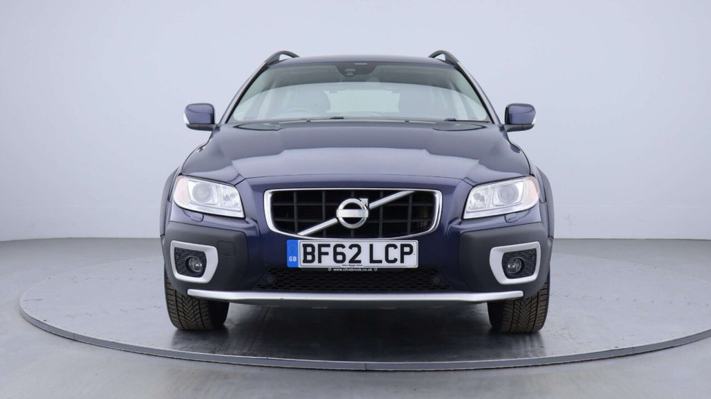 Used Volvo XC70 2012 for sale - 76105846: Photo 5